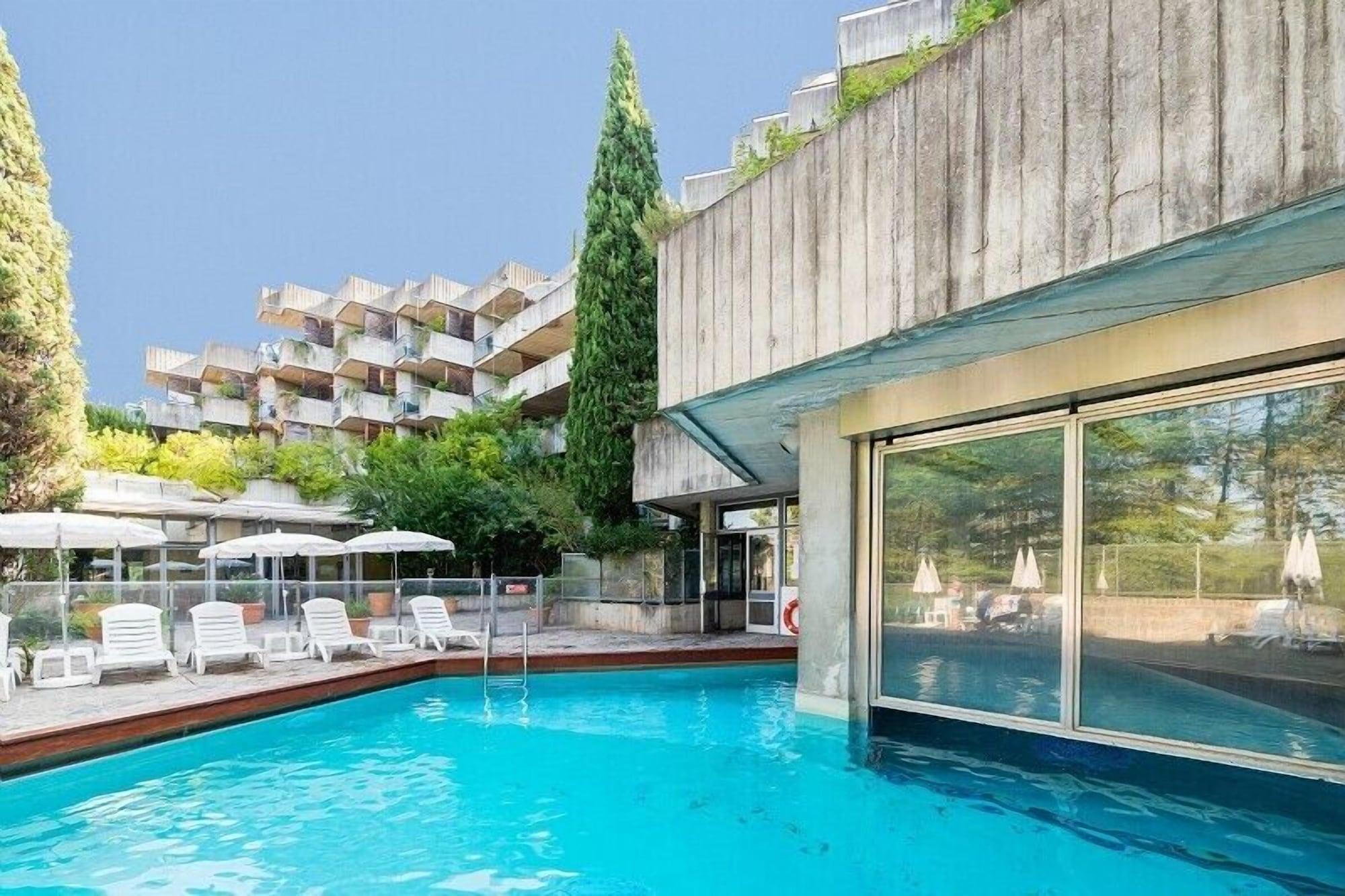Sowell Hotels Ardeche Grospierres Luaran gambar
